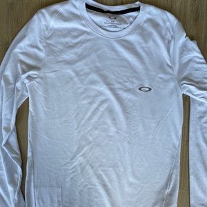 Oakley white long sleeve base layer